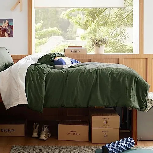 Bedsure Twin/Twin XL Duvet Cover Dorm Bedding - Soft Prewashed Olive Green Twin/Twin Extra Long Duvet Cover Set, Includes 1 Duvet Cover with Zipper Closure & 1 Pillow Sham, Comforter NOT Included