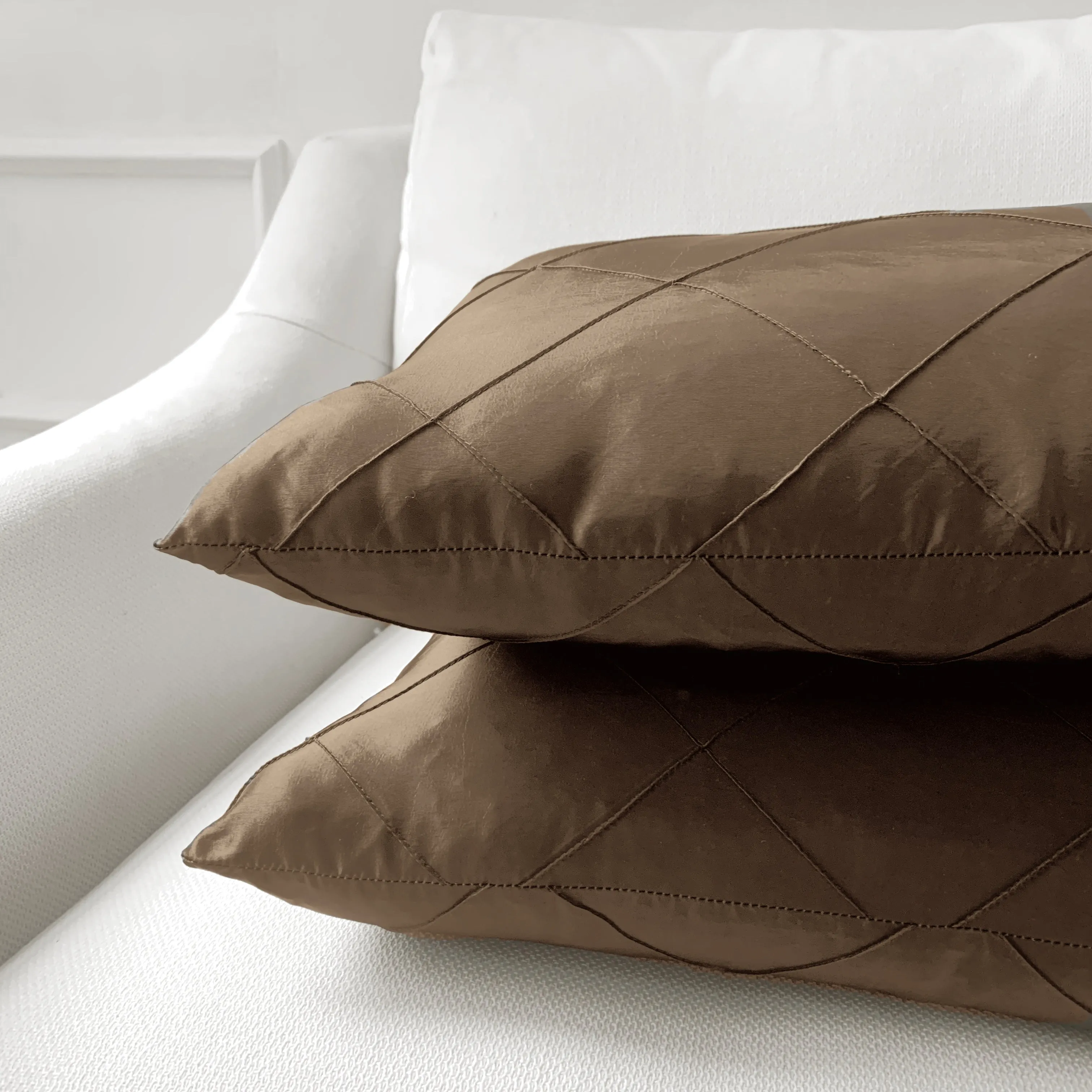 Bronze Pintuck Lumbar Pillow Cover 15x26