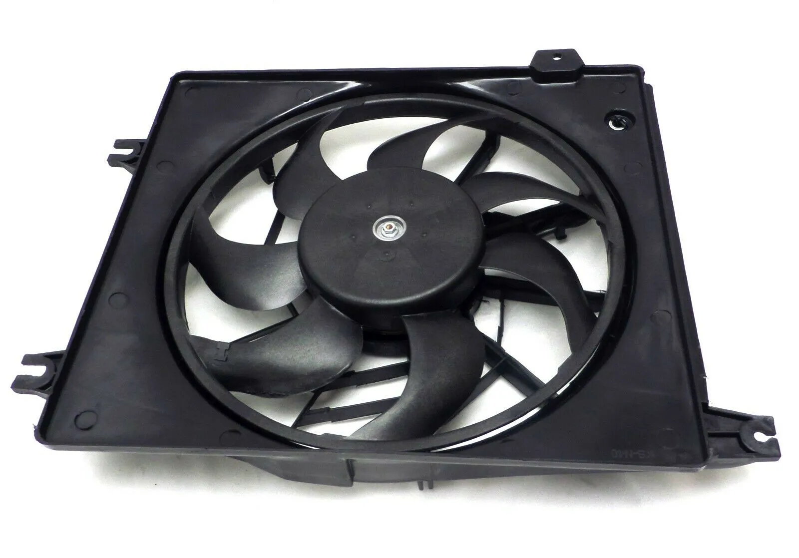 CF2014470 Radiator Engine Cooling Fan 1996-2001 Hyundai Elantra Tiburon