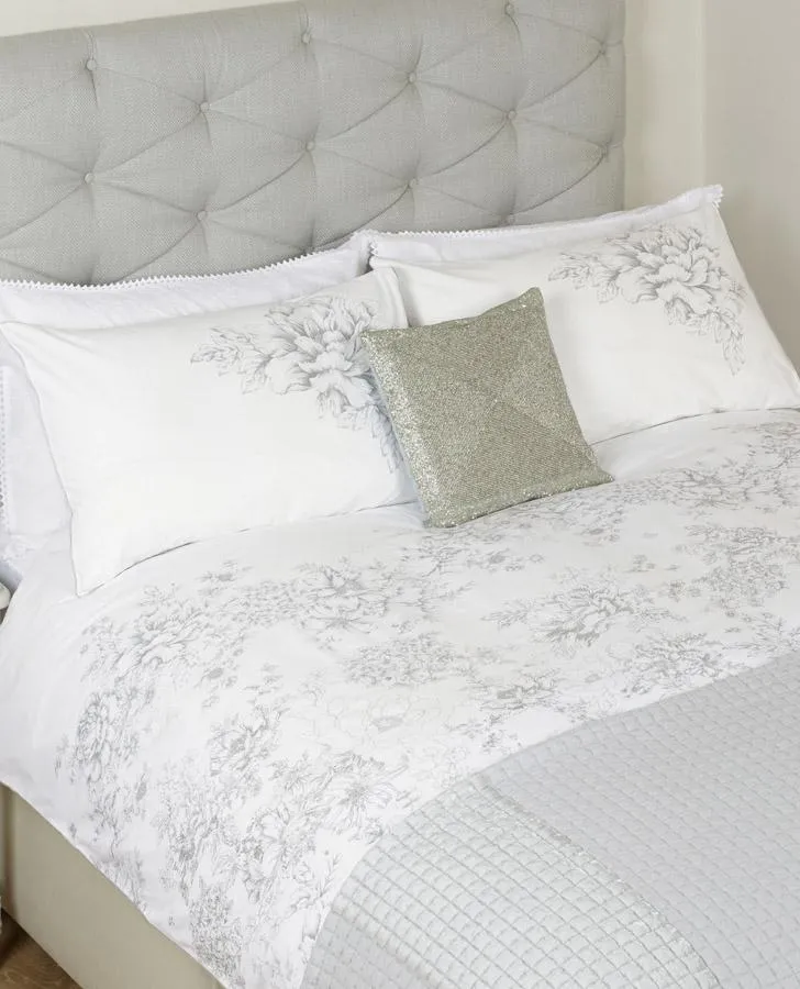 Collette Embroidered Duvet Cover